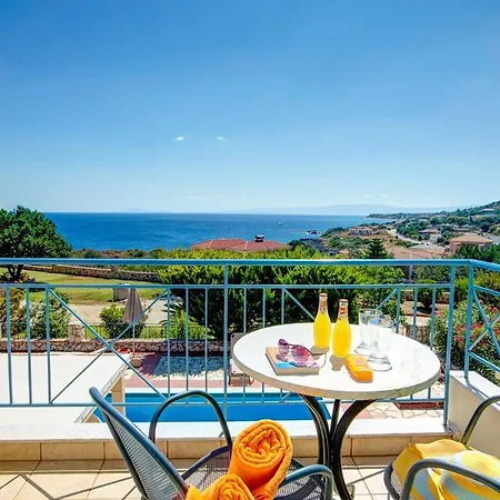 Skala Beachview By Vila