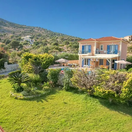 Vila Skala Beachview By *